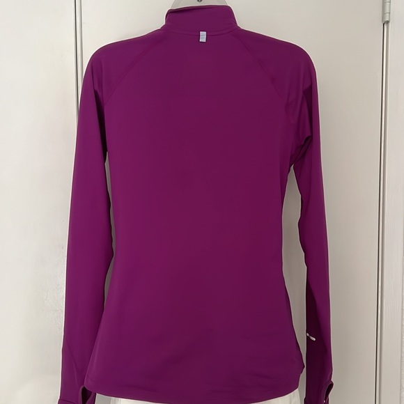 Women’s Nike Dri-Fit, half zip pull over ~ Small - Picture 2 of 6
